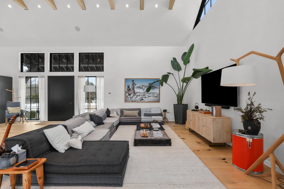 3031 Purchase Street Photo 4