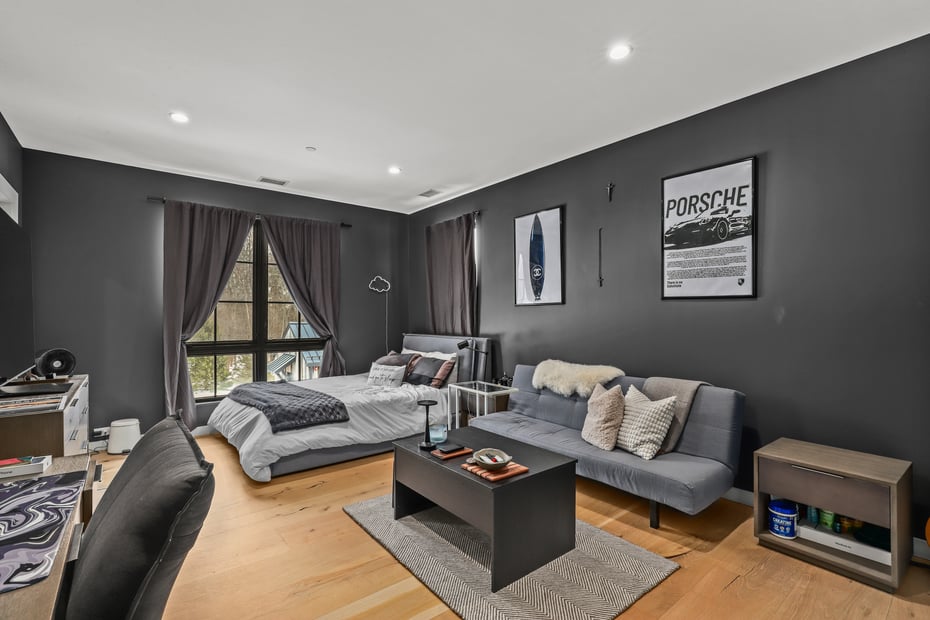 3031 Purchase Street Photo 20