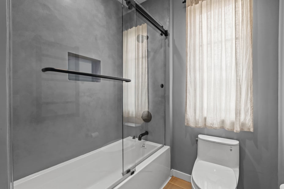 3031 Purchase Street Photo 24