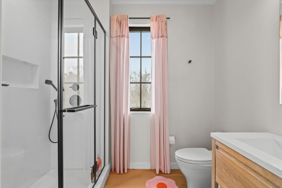 3031 Purchase Street Photo 27