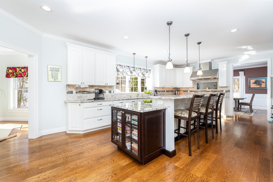 7 Hill Top Road Photo 13