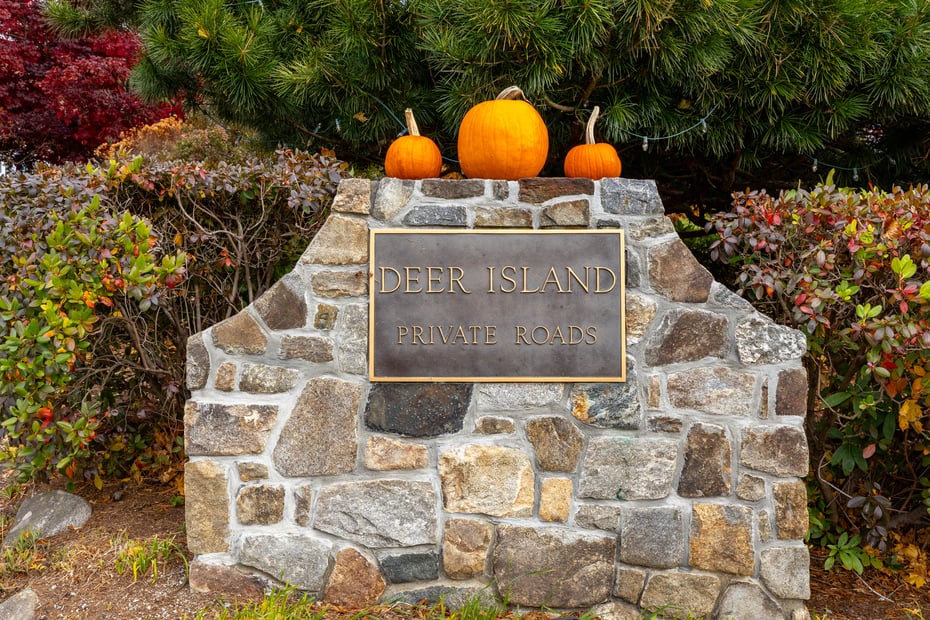 7 Hill Top Road Photo 36