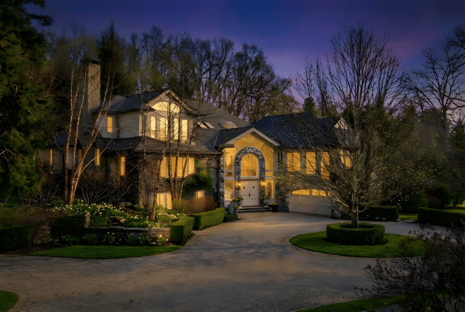 150 Old Farm Road N Photo 59