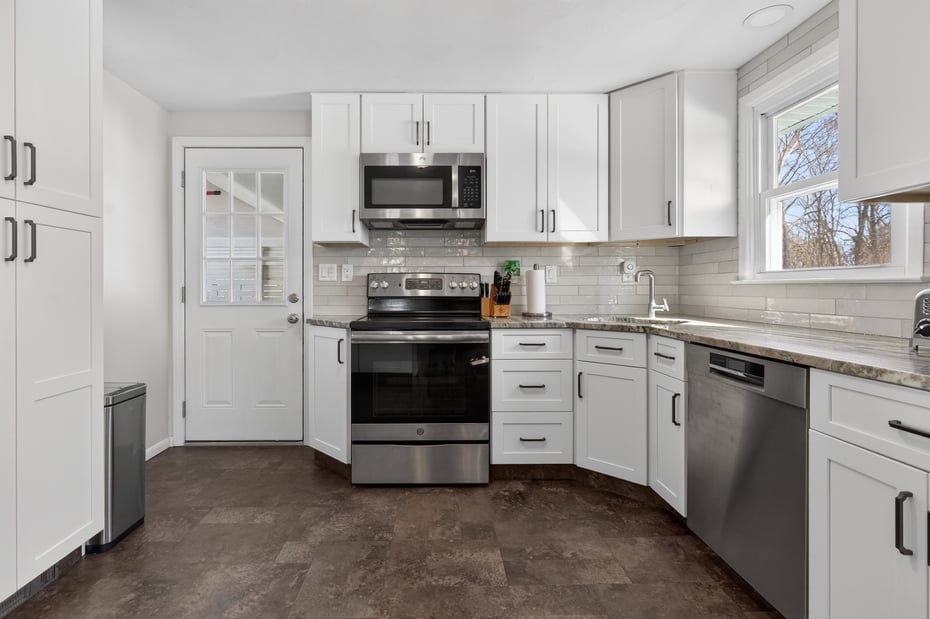 70 Bel Aire Drive Photo 6