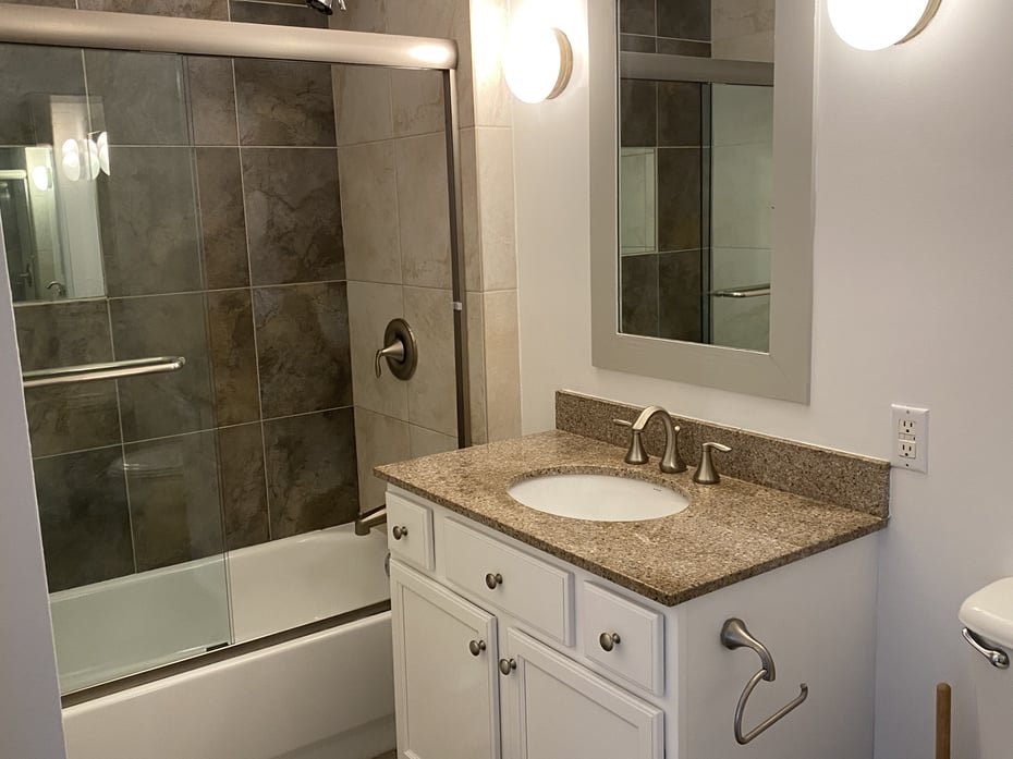 1 S Astor Street  #401 Photo 10