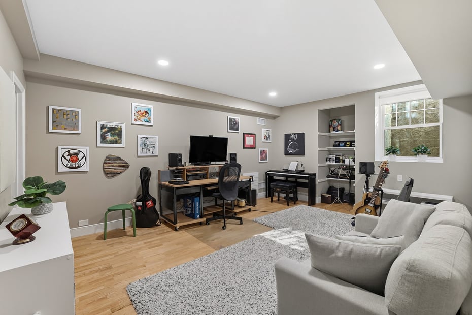 94 Holland Place Photo 33