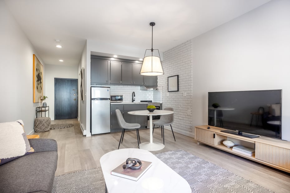 94 Washington Street  #APT 6 Photo 3