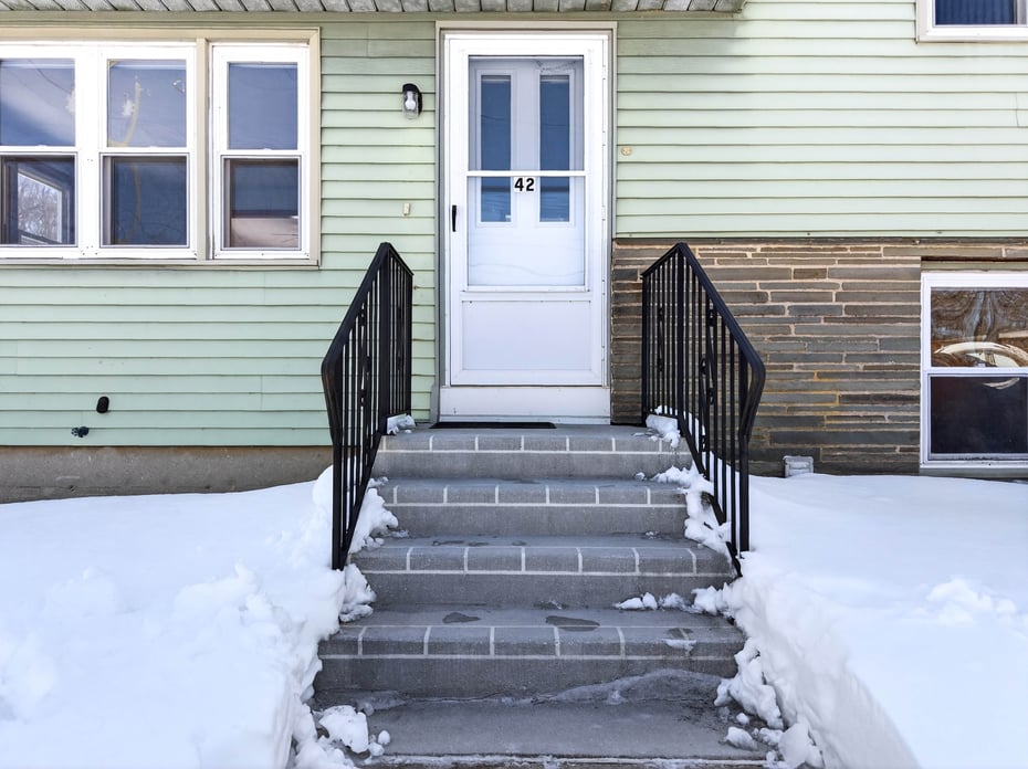 42 Roseleah Drive Photo 5