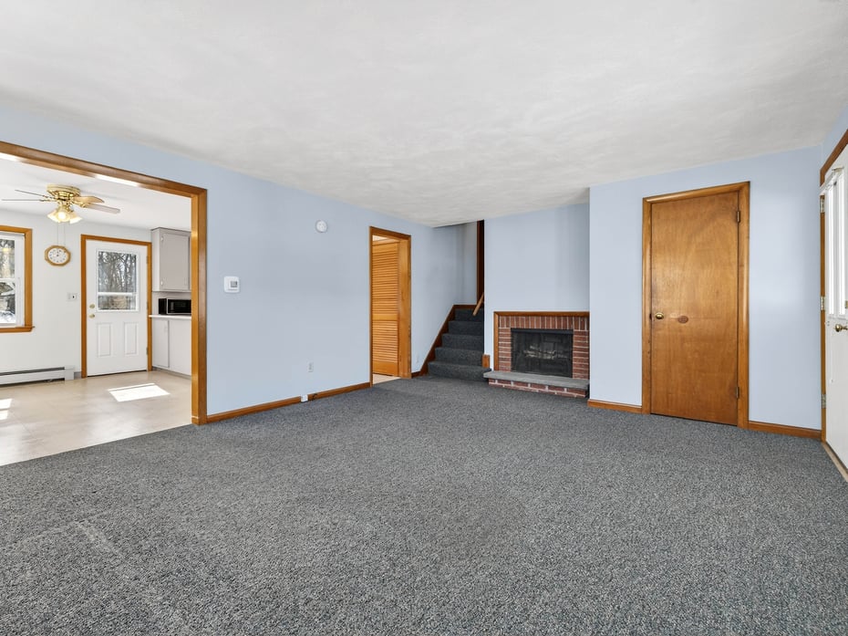 42 Roseleah Drive Photo 8