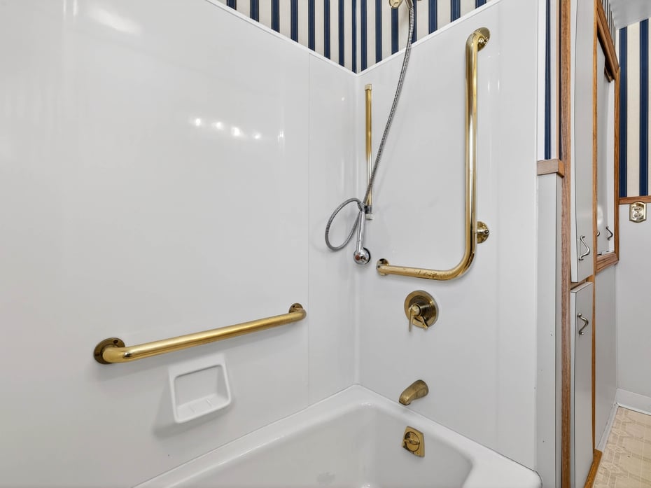 42 Roseleah Drive Photo 23