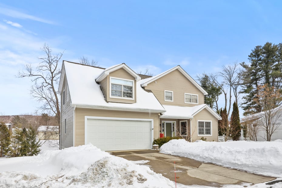 106 Nancy Ave Photo 1