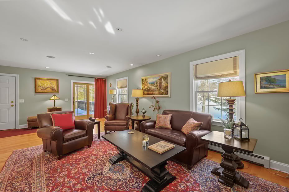 106 Nancy Ave Photo 5