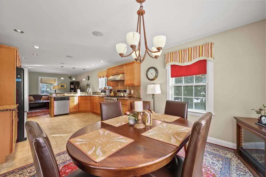 106 Nancy Ave Photo 13