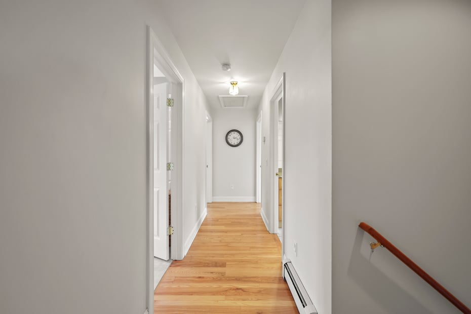 106 Nancy Ave Photo 22