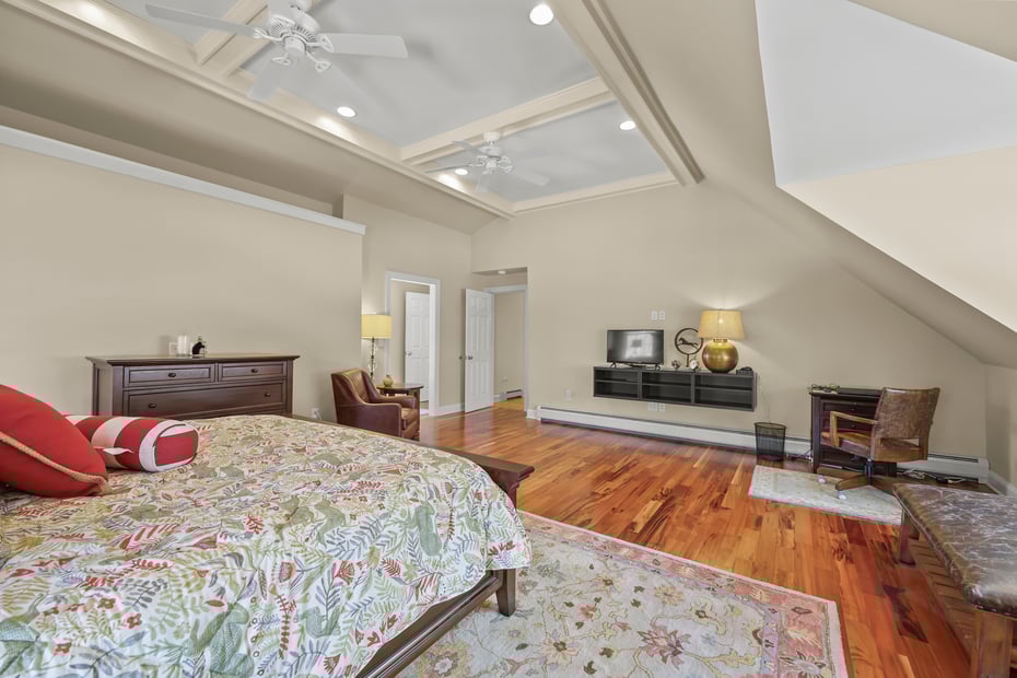 106 Nancy Ave Photo 25