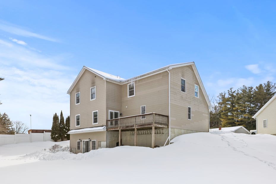 106 Nancy Ave Photo 39