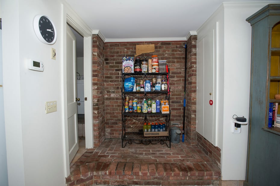 67 Lake Lillinonah Road North Photo 16