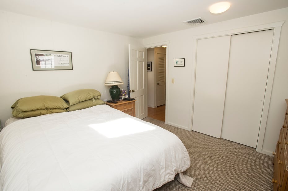 67 Lake Lillinonah Road North Photo 23