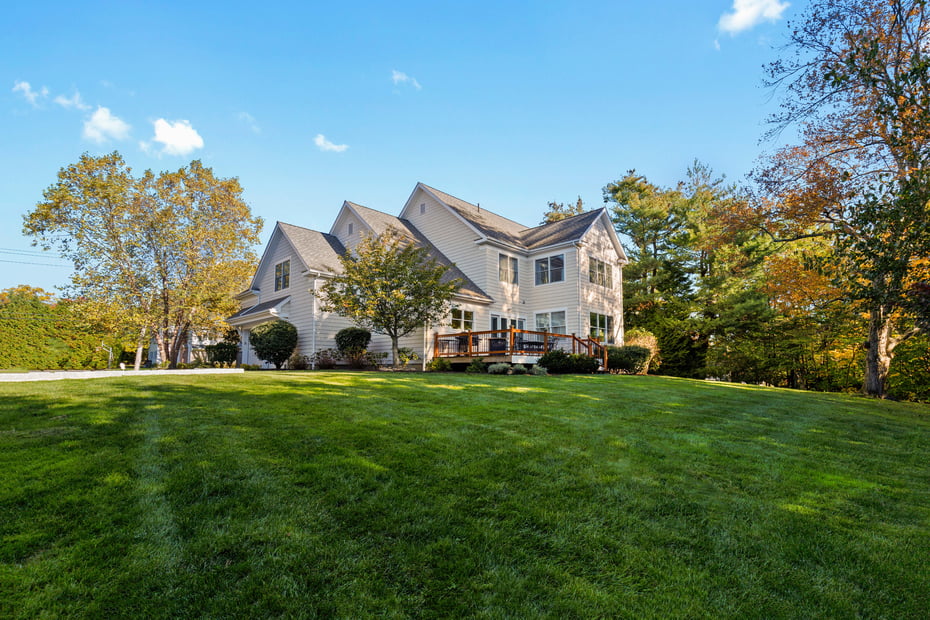 12 Old Lyme Road Photo 2