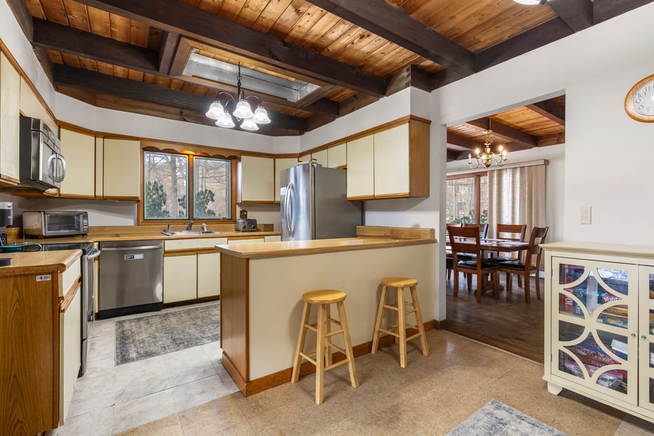 111 Philipse Brook Road Photo 7