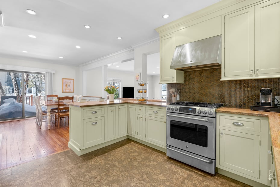 7 Poplar Road Photo 12