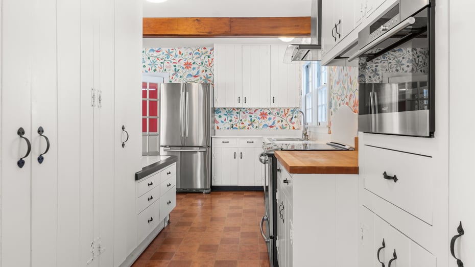 851 Lenox Rd Photo 8