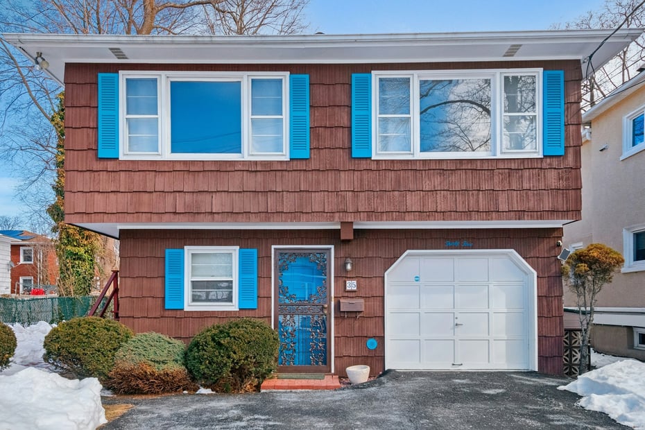 35 Lenox Avenue Photo 2