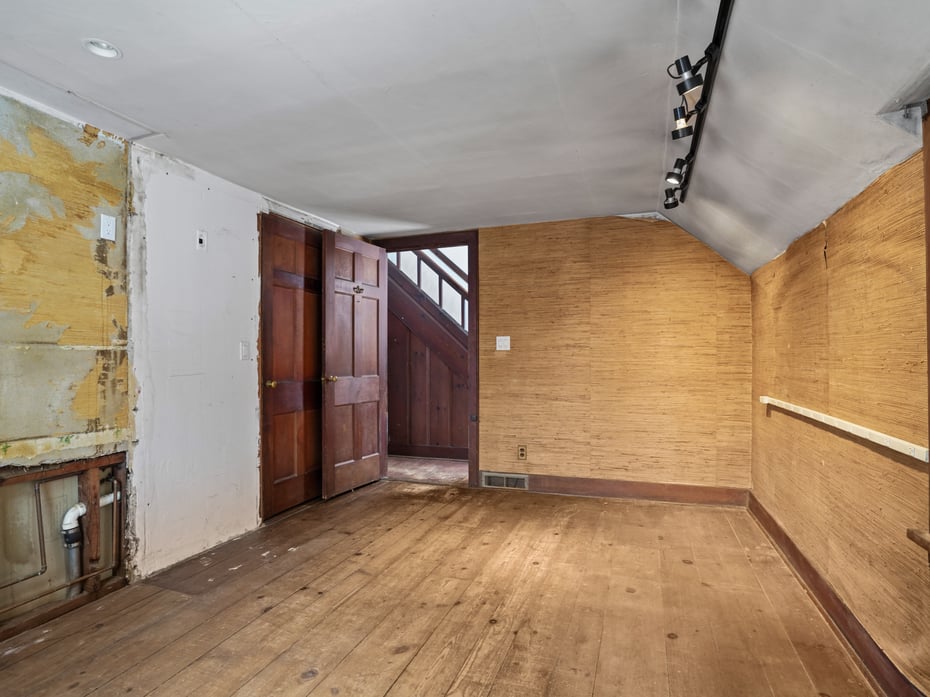 21 Old Highway Photo 18