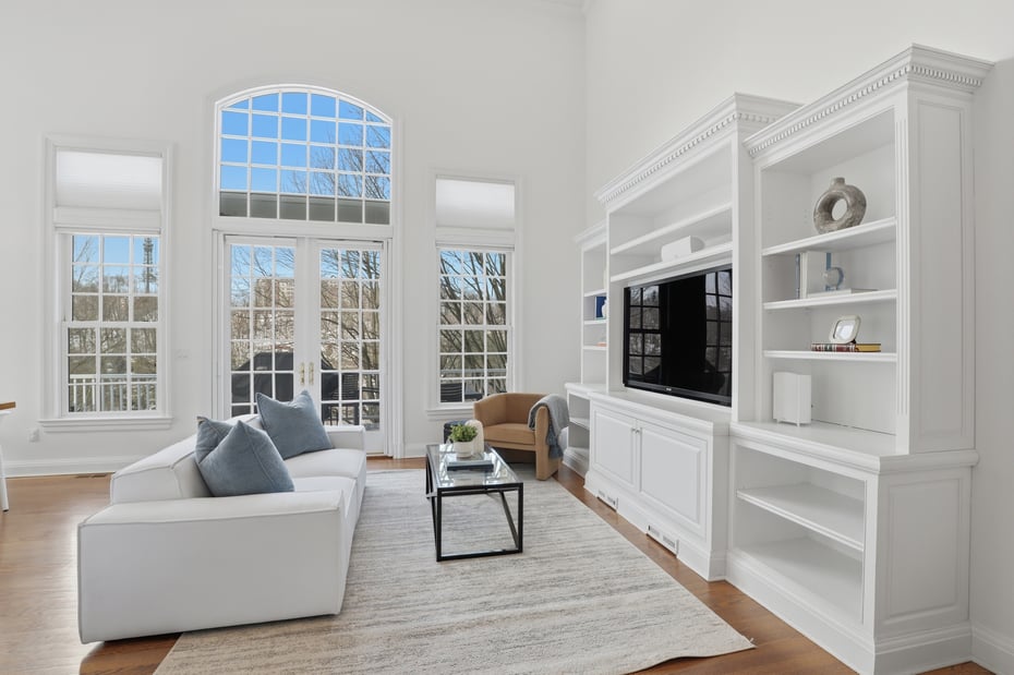 10 Shadow Tree Lane Photo 10