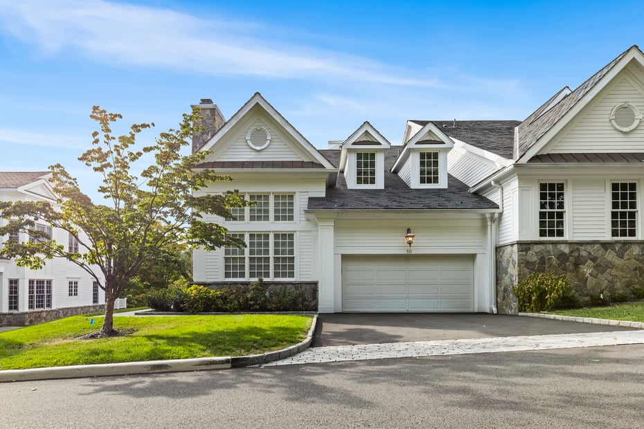 10 Shadow Tree Lane Photo 46