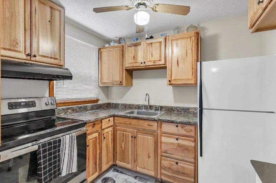 144 East Main Street  #5 Photo 6