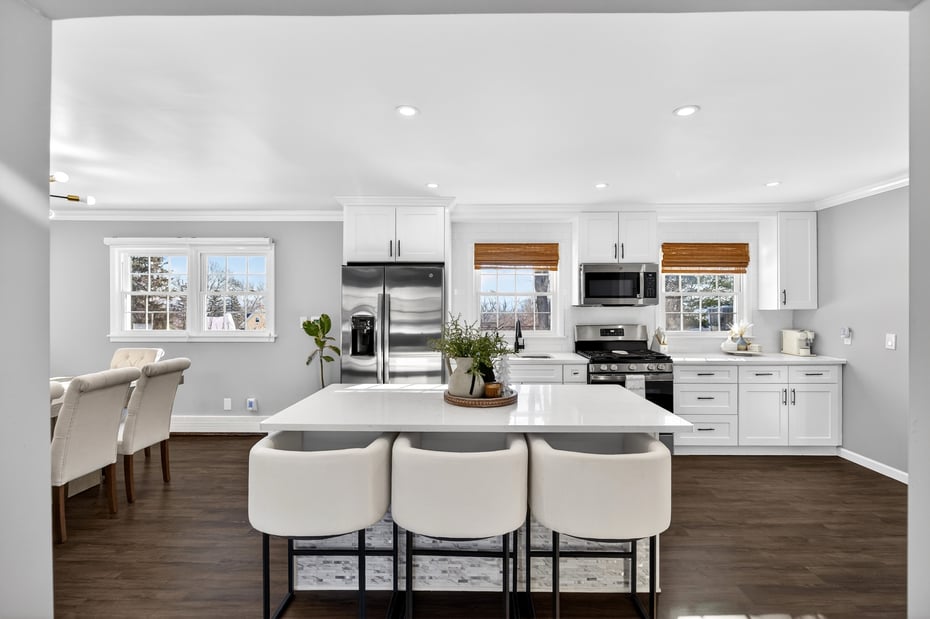 114 Daniel Road Photo 9