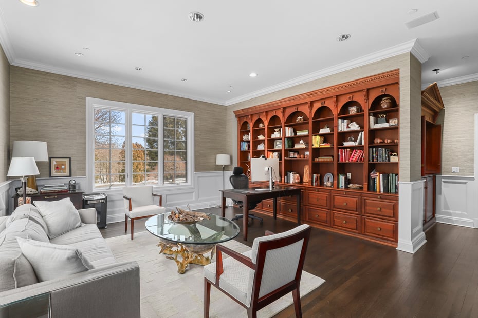 1 Laurelwood Court Photo 17