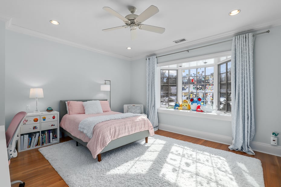 1 Laurelwood Court Photo 31