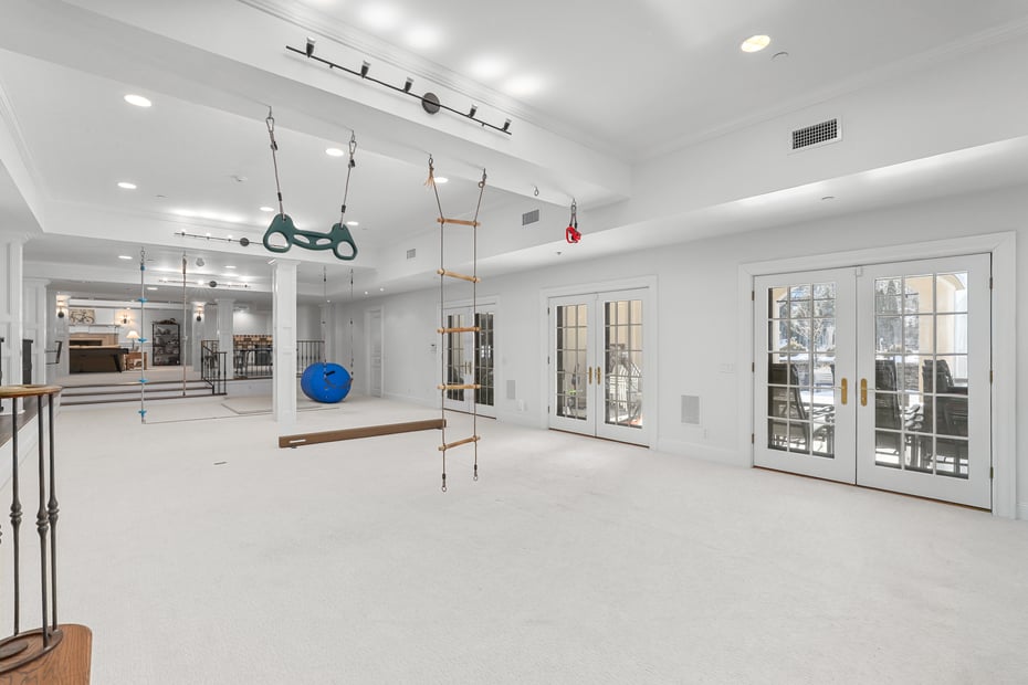 1 Laurelwood Court Photo 39