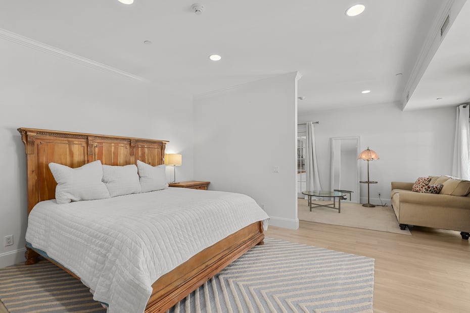 1 Laurelwood Court Photo 42