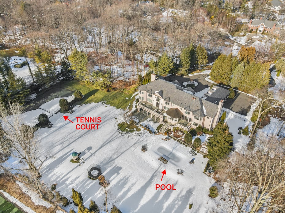 1 Laurelwood Court Photo 44