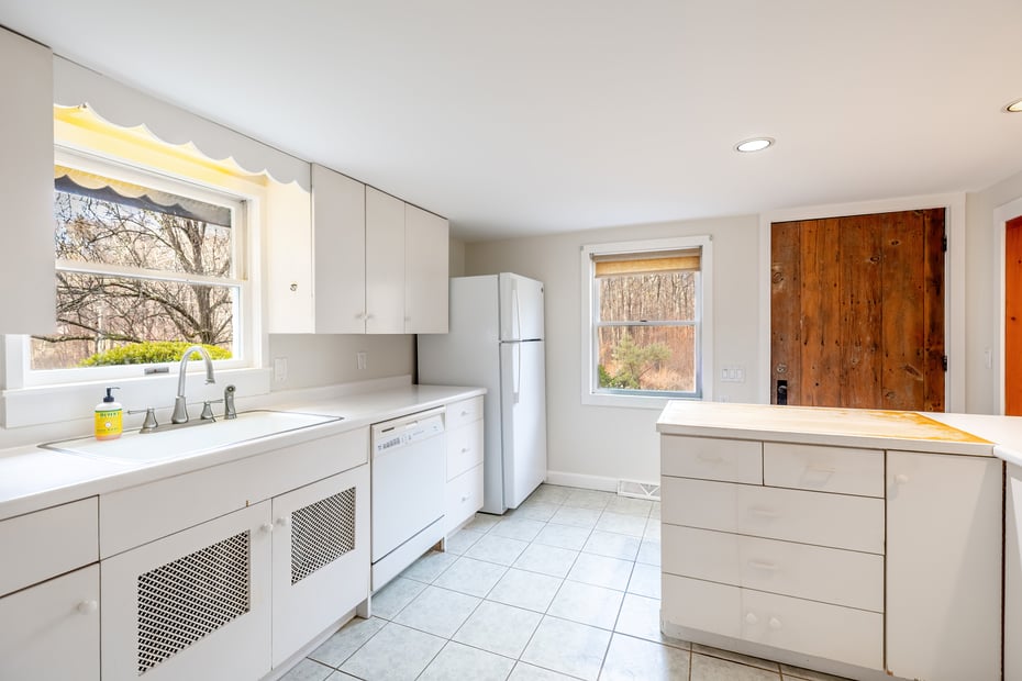 1 Long Wall Road Photo 9