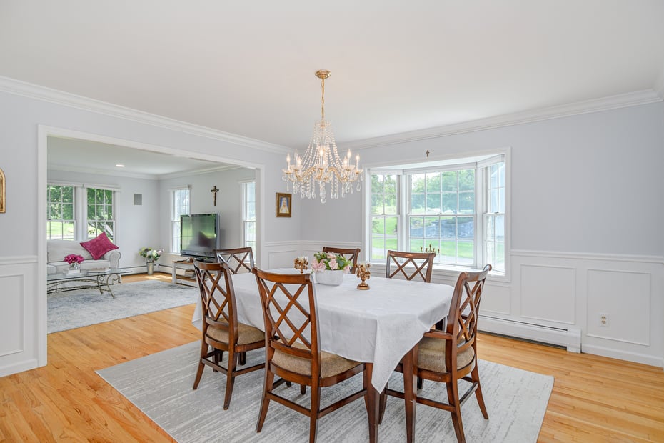 20 Laura Drive Photo 11