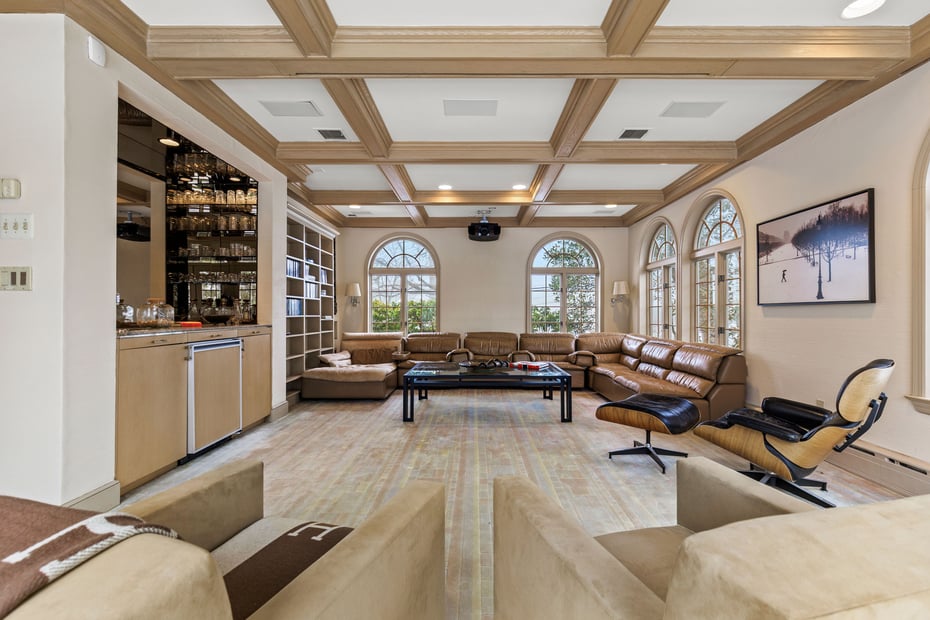 25 Stratford Road Photo 11