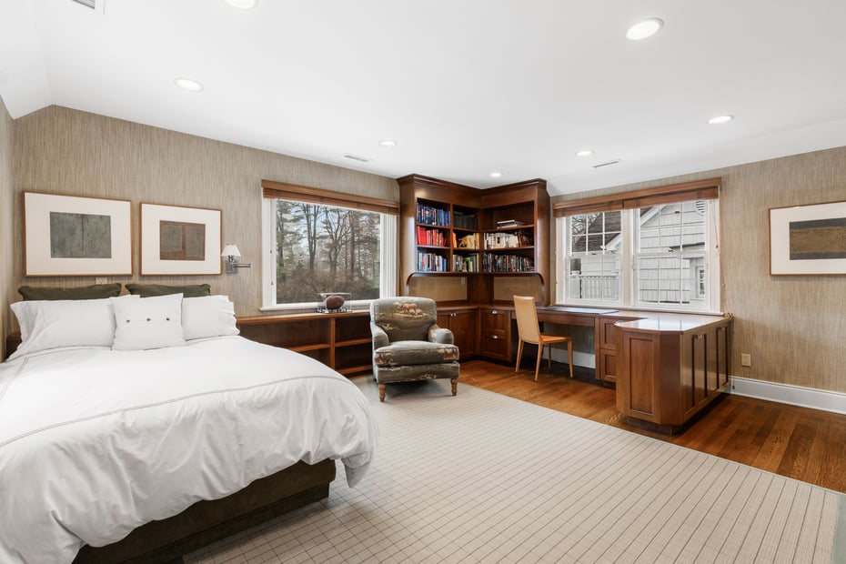 25 Stratford Road Photo 32