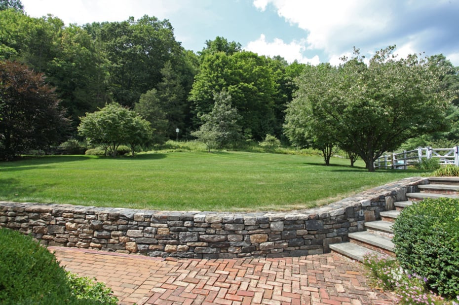 32 Leach Hollow Road Photo 32