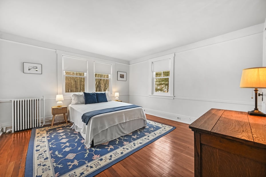 32 Catalpa Road Photo 17