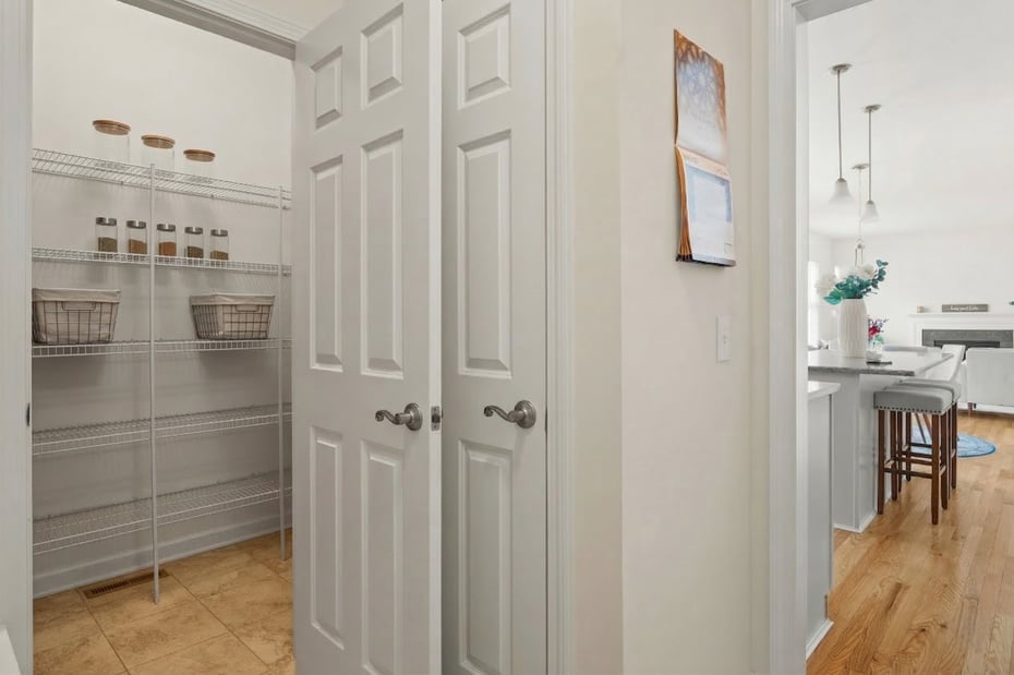 79 Cambridge Court #79 Photo 14