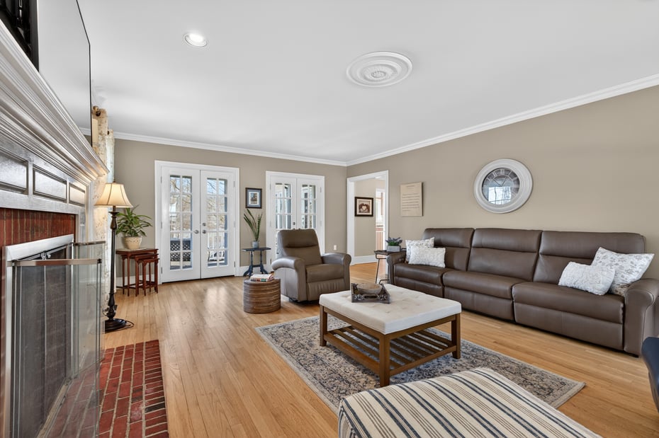 5 Riverhead Lane Photo 12