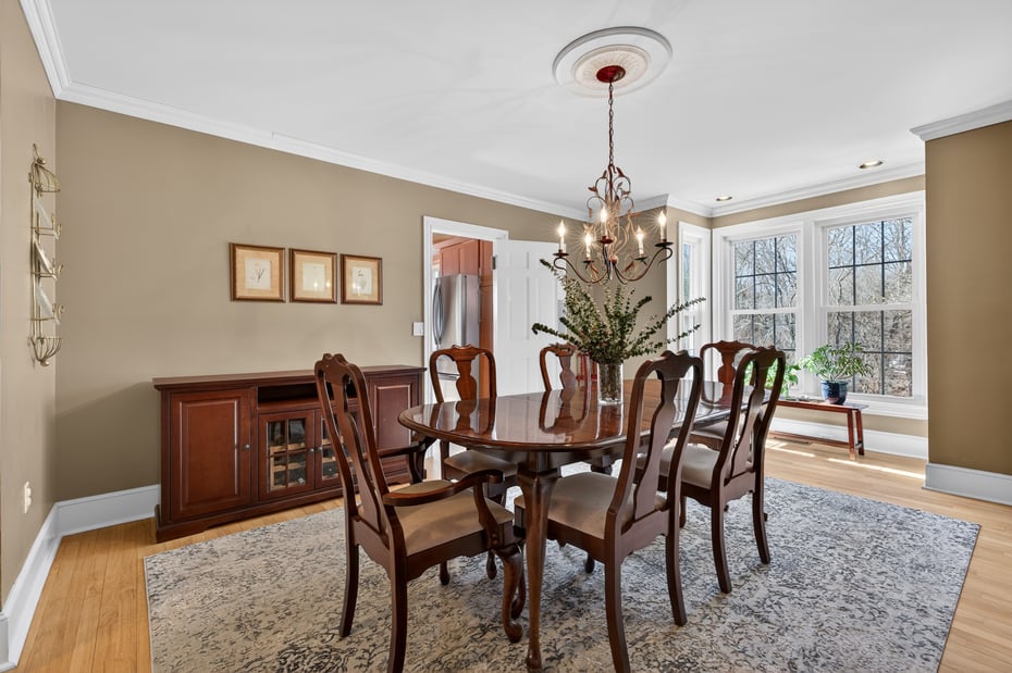 5 Riverhead Lane Photo 14