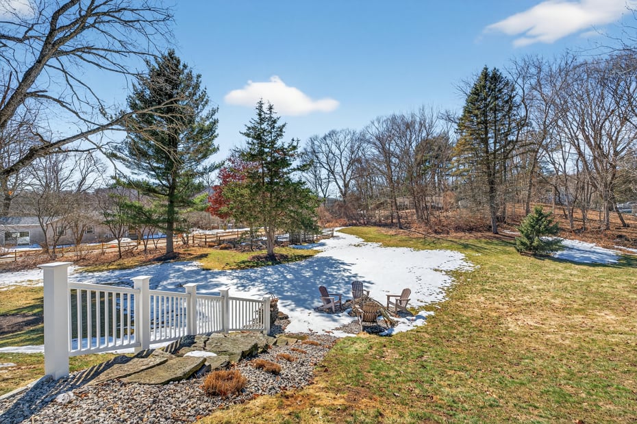 5 Riverhead Lane Photo 35