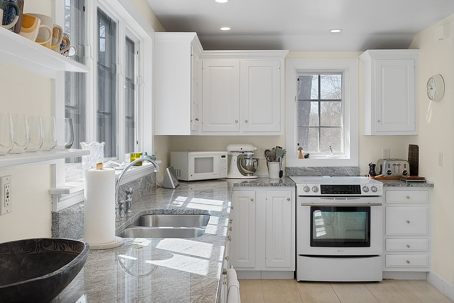 112 Chestnut Land Road Photo 18