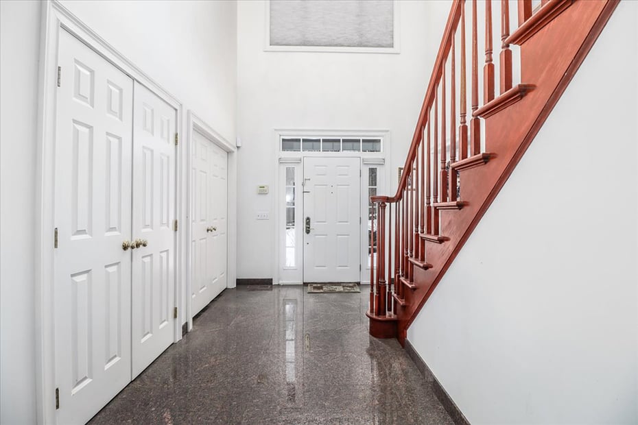 80 Maple Road Photo 8