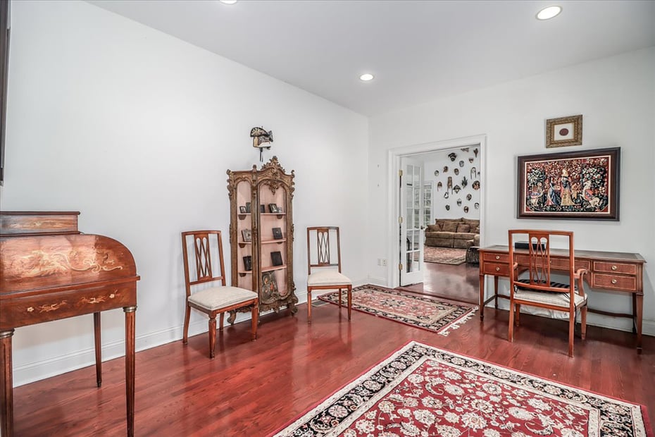 80 Maple Road Photo 20